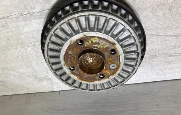 Renault Clio V Rear wheel bearing hub 