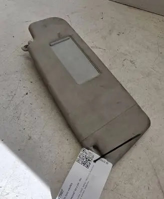 Volkswagen PASSAT B5.5 Sun visor 3B0857551Q