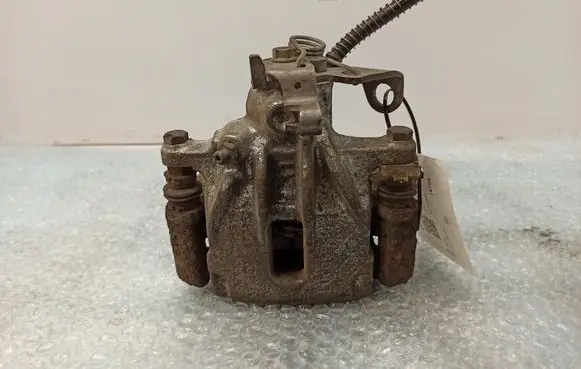 Opel Vivaro Rear brake caliper 196519