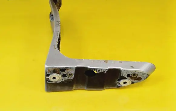 Audi A4 S4 B6 8E 8H Front bumper mounting bracket 8E0821137B