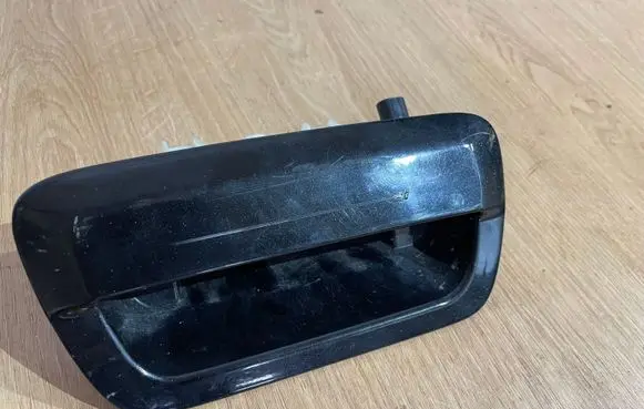 Jeep Grand Cherokee Tailgate/trunk/boot exterior handle 1YK38AXRAD 770801AD