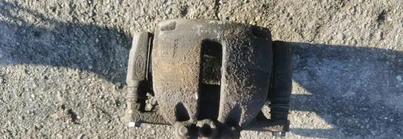Ford B-MAX Front brake caliper