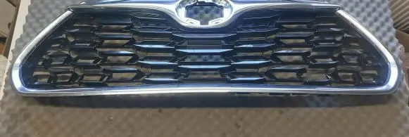 Toyota Highlander XU70 Front bumper upper radiator grill 53101OE330 53101OE340 53111OE250