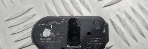 KIA Sorento Tire pressure sensor 