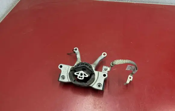 BMW X3 G01 Gearbox mount 6862577