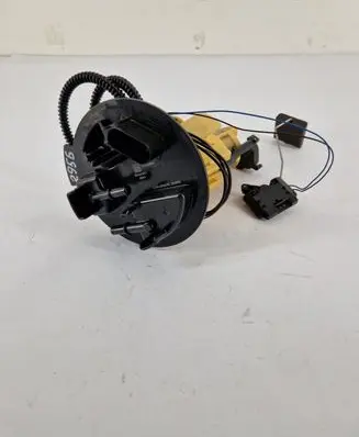 Mercedes-Benz C W205 In-tank fuel pump A2054701494