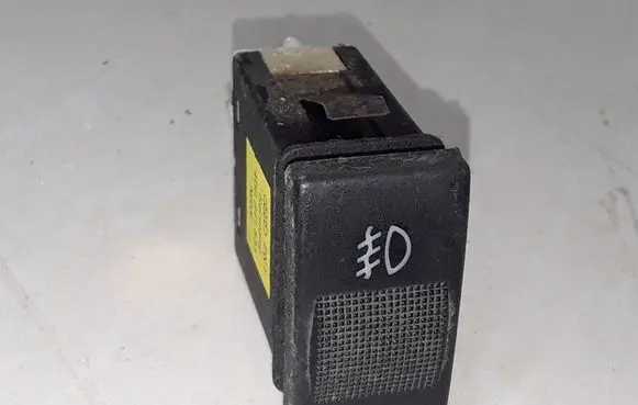 Fog light switch