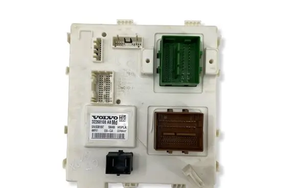 Volvo XC40 Comfort/convenience module 32268108