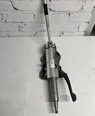 Dodge RAM Steering wheel axle set 68254102AB 38242337 TL0492F0393