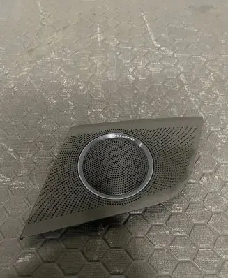 Side speaker trim/cover