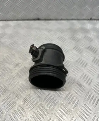 Audi Q7 4M Mass air flow meter 059906461S