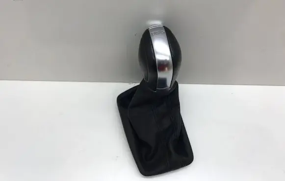 Volkswagen Golf VII Gear shift switch/knob 
