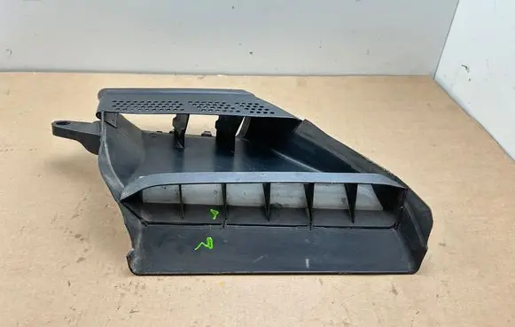 Audi A5 8T 8F Air intake duct part 8K0129618 8K0129618A