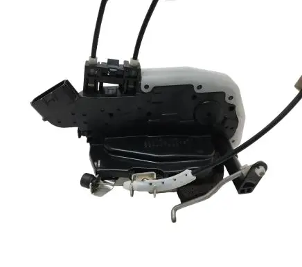 Nissan Leaf I (ZE0) Front door lock S9311440