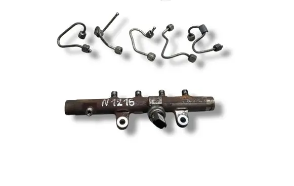 Nissan Juke I F15 Fuel main line pipe 5WS40440 A2C27000234 H8200704217