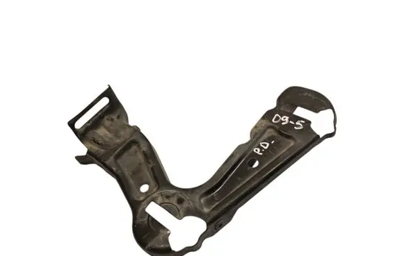 Skoda Octavia Mk2 (1Z) Headlight/headlamp mounting bracket 1Z0805072A