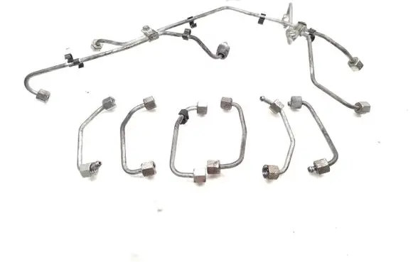 Ford Focus Fuel injector supply line/pipe 