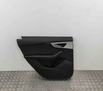 Audi Q7 4M Rear door card panel trim 4M0863981