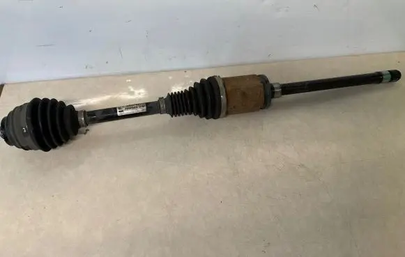 BMW 4 F36 Gran coupe Front driveshaft 7597694