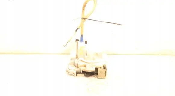 Opel Combo C Front door lock