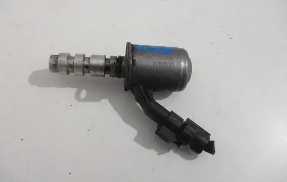 Audi A5 8T 8F Oil pressure sensor 04L906455A