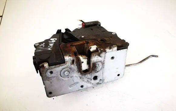 Opel Corsa D Front door lock 13258274 0325407955