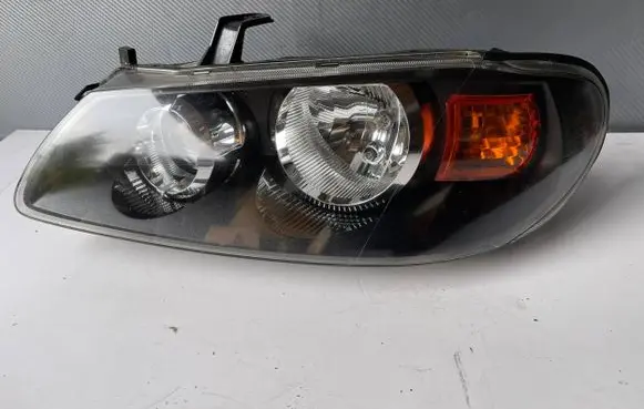 Nissan Almera N16 Headlight/headlamp H235GLLE 26060BN665 10016391