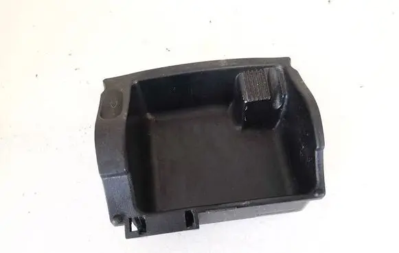 Mercedes-Benz C W203 Car ashtray a2036800130