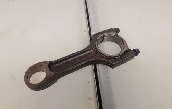 BMW 5 E60 E61 Connecting rod/conrod 7798368 11247798368 0392900