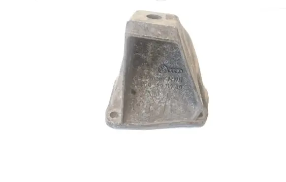 Audi A4 S4 B5 8D Engine mounting bracket 8D0399113AB
