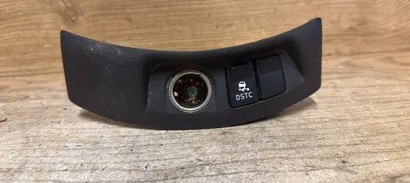 Volvo V70 ESP (stability program) switch 8691530