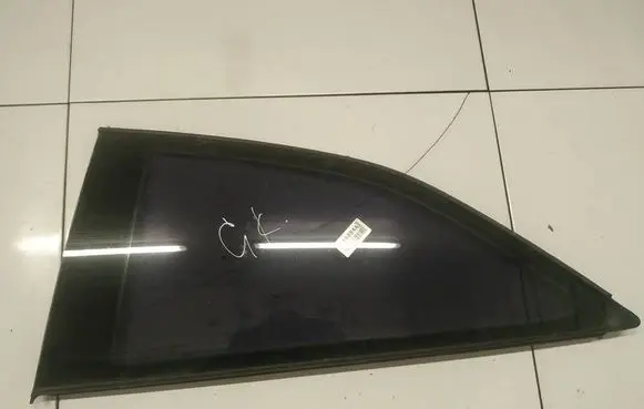 Audi A5 8T 8F Rear side window as2