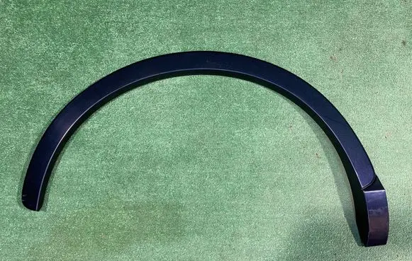 Audi Q3 8U Rear arch trim 8U0853818B