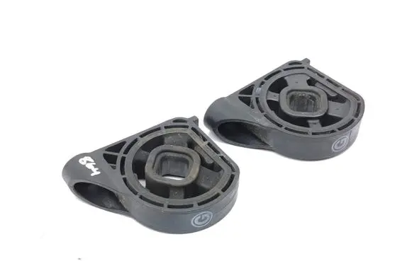 Hyundai Ioniq Radiator mount bracket 