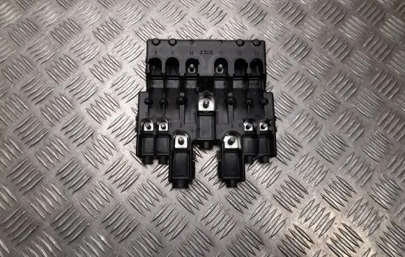 Mercedes-Benz Sprinter W907 W910 Fuse box set A9075409482