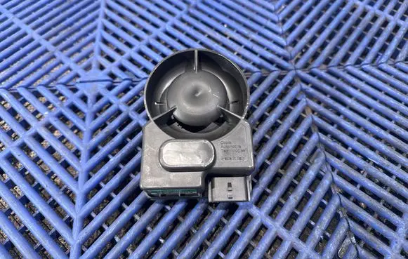 Lexus CT 200H Alarm system siren 8904076011 2370005561