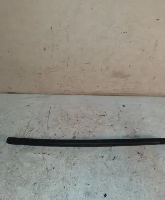 BMW 5 E60 E61 Engine compartment rubber 7034165