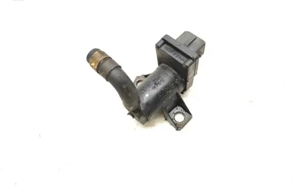 Peugeot 607 Vacuum valve 