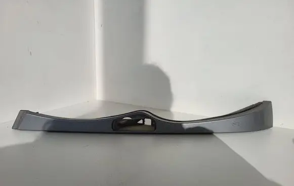 BMW 3 E46 Under headlight/headlamp trim 51137030551