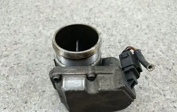 Audi A6 S6 C6 4F Throttle body valve VDO