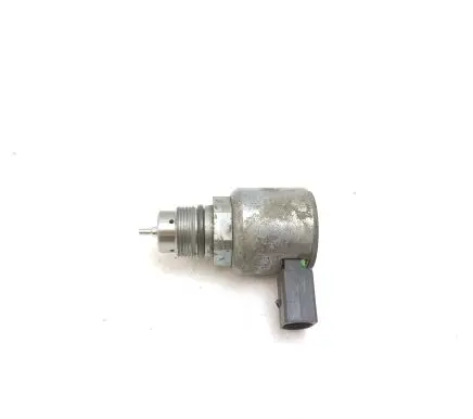 Mercedes-Benz Sprinter W906 Fuel pressure regulator 9307Z522A00