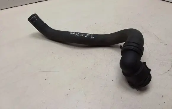 Chevrolet Cruze Air intake hose/pipe