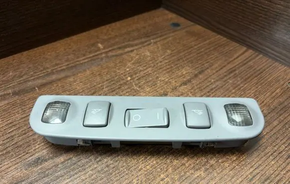 Audi A3 S3 8L Rear seat light 8L4947111