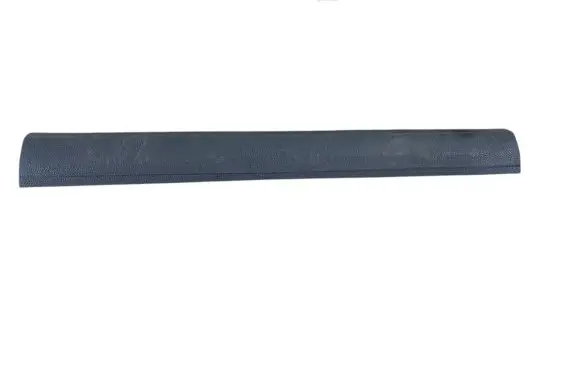 Front sill trim cover