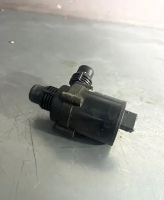 BMW X5 E53 Electric auxiliary coolant/water pump 8381989 70207810