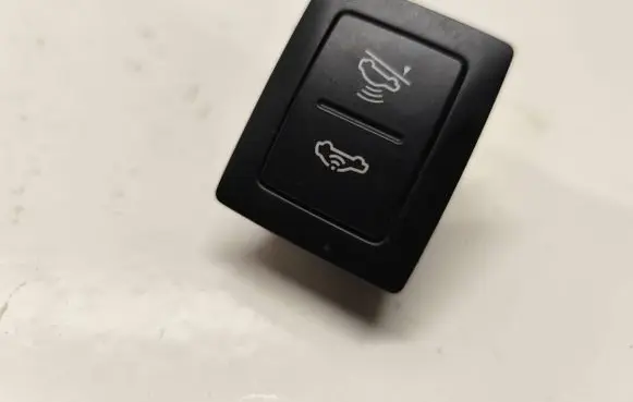 Volkswagen Touareg I Alarm switch 7L6959899