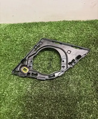 Audi Q7 4M Side speaker frame 4M0035427