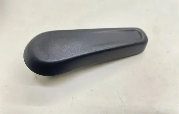 Volkswagen Tiguan Seat adjustment handle 5N0881236