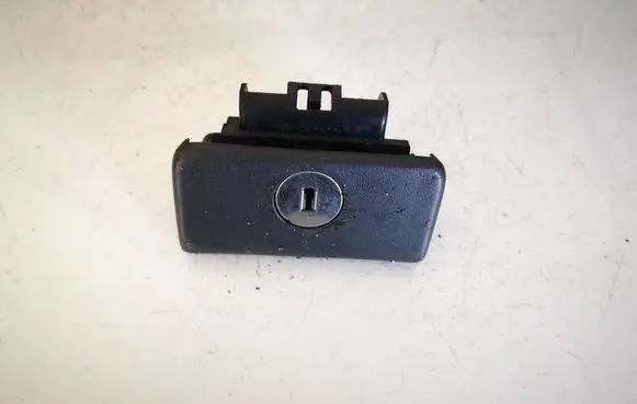 Toyota Corolla Verso E121 Glove box 
