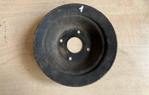 BMW 3 E21 Water pump pulley 1251234
